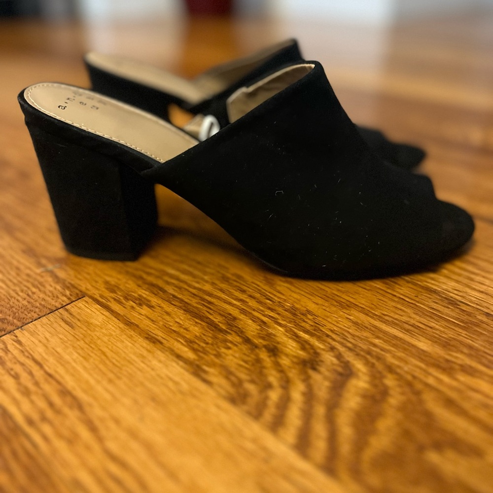 Elegant Black Women's Mules